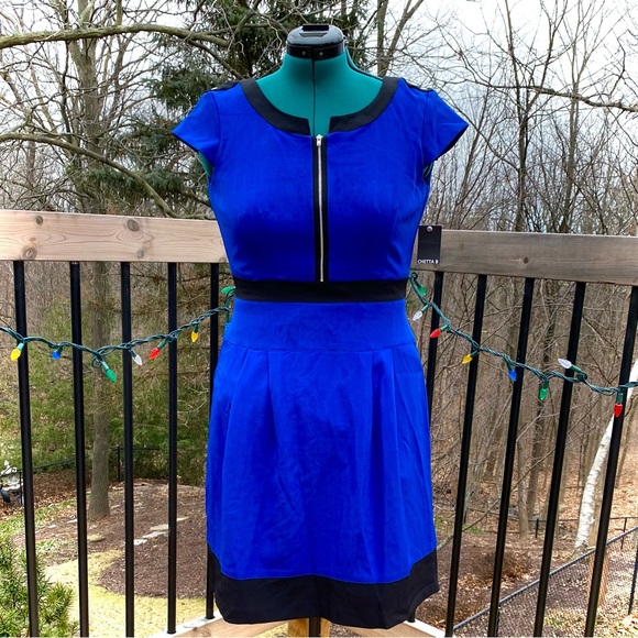NWT Chetta B Blue & Black Stretch Dress for Office Work Dinner Size 8 - Picture 2 of 7
